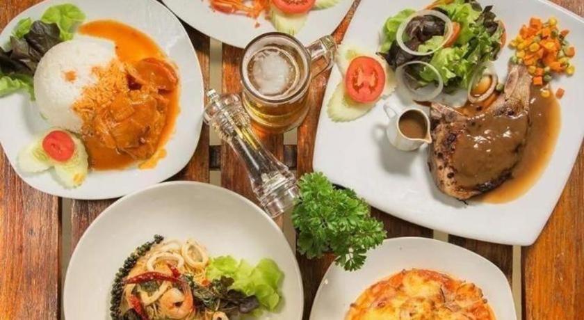 Route12 Hotell Khao Kho Eksteriør bilde