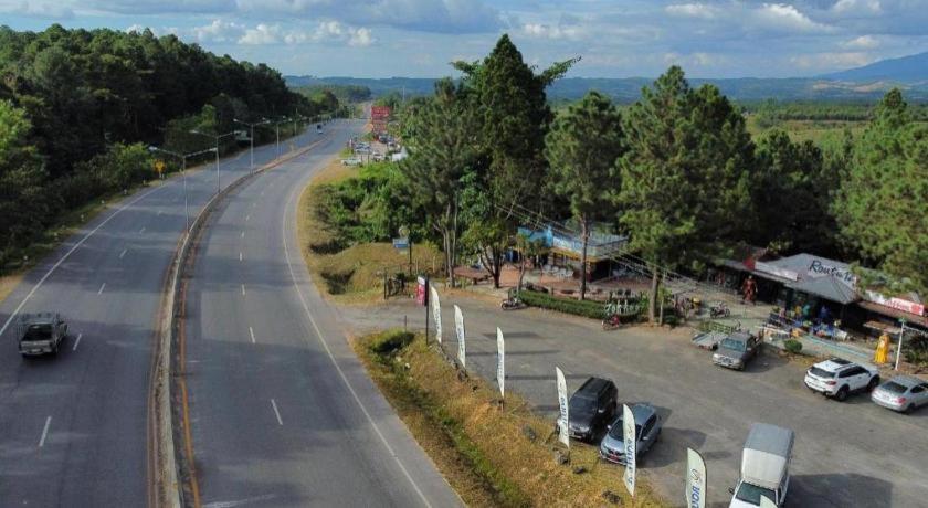 Route12 Hotell Khao Kho Eksteriør bilde